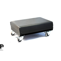 Poka Premium Equipment - niskie siedzisko, klęcznik detailingowy